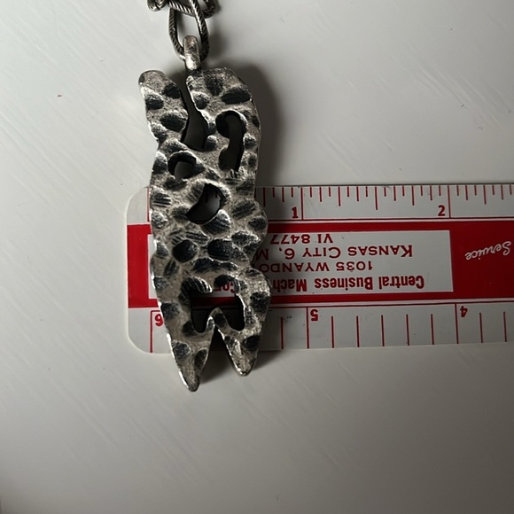 Vintage Colonial Pewter Signed Well’s Abstract Pendant Necklace - Picture 7 of 7